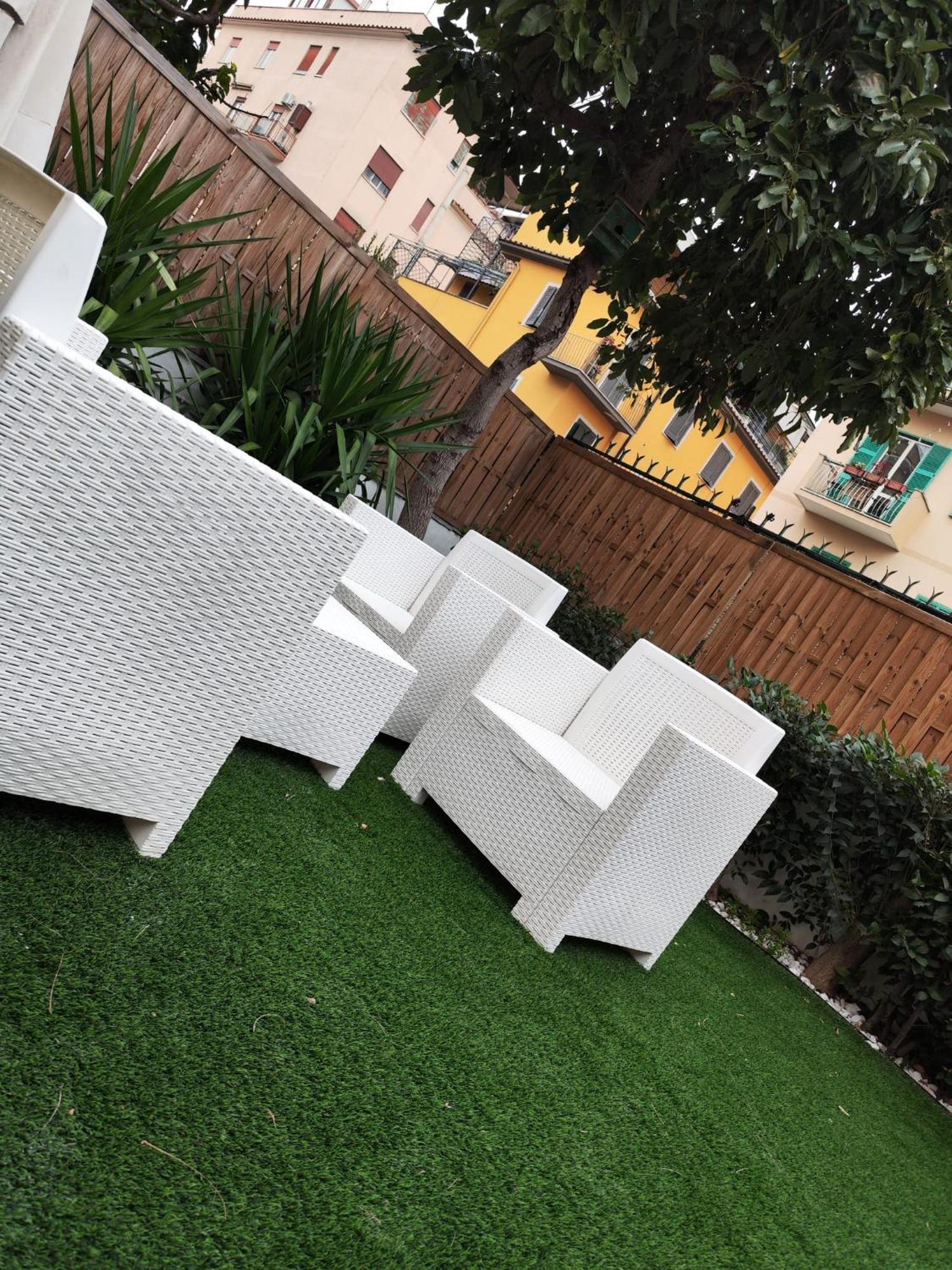 Moderno Appartamento Cornelia-San Pietro Con Giardino Рим Екстериор снимка